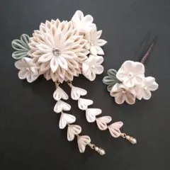 キュプラ　つまみ細工　髪飾り