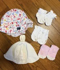 ROMPING UNIVERSE ベビー帽子