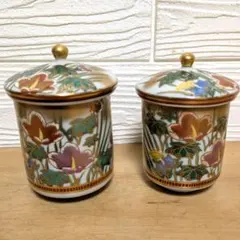​【美品】九谷焼 章山窯 蓋付き湯呑 ペア 2客セット 金彩 色絵 花柄 夫婦