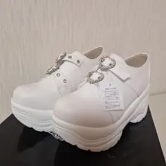 ラブハンター　厚底スニーカー　ハートビジュースニーカー　新品未使用