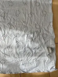 授乳ケープ　miffy