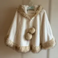 匿名配送 平成 LIZLISA ポンポンフード付き ファーポンチョ