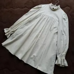 スライアイボリー フレア袖 チュニック　膝丈ワンピ　大きめS
