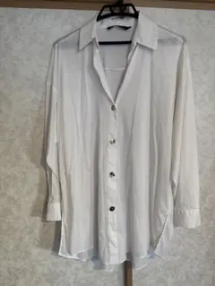ZARA（美品)ホワイト 長袖シャツ S