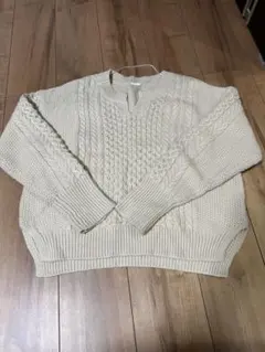 GUジーユー　ケーブルキーネックニット　XL アイボリー