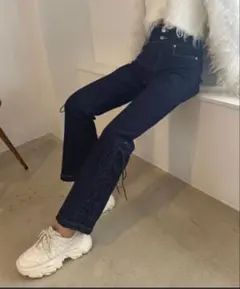 Item thumbnail for item 1f9bf507-4050-467c-8441-d86ad3e2387d