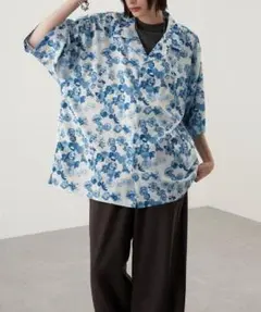 サテン マルチパターン オーバーサイズ　オープンカラーシャツ/総柄シャツ 半袖Ｍ