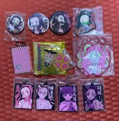 新品★鬼滅の刃　缶バッジ　ラバスト　キーホルダー　11点セット 女の子