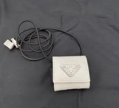 PRADA ブラッシュドレザーケース