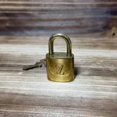 Item thumbnail for item 0f28a7ff-104c-4a0c-a478-2debc418443a