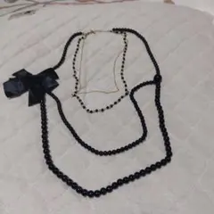 レッセパッセ　黒ビーズリボンネックレスのサムネイル