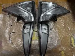 ウォッカ様専用 クリアテール プリウス50系 - メルカリ