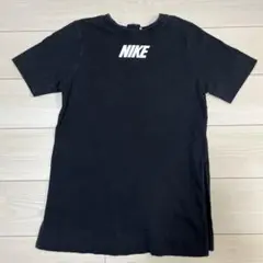 NIKE ブラック Tシャツ ロゴ入り