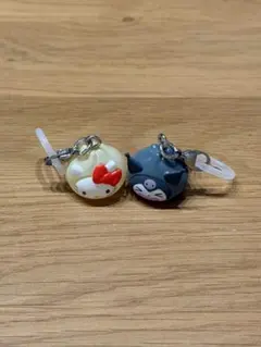 サンリオ　めじるしアクセサリー　なりきりまん　ハローキティ　クロミ