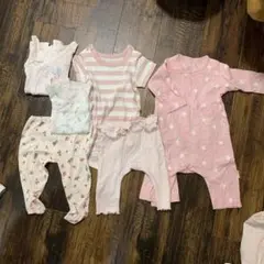 ピンクのベビー服セット ロンパース　ボディースーツなど