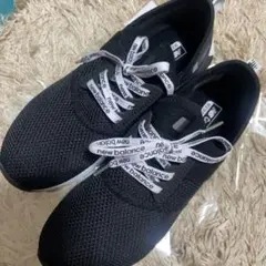 ニューバランス　エナジャイズ リュクス　23.5cm