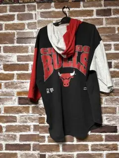 90s USA製 NBA シカゴブルズ 半袖パーカー