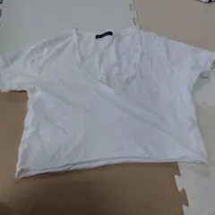 Brandy Melville Vネック 半袖Tシャツ ホワイトのサムネイル