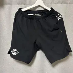 ATHLETA ブラック ハーフパンツ