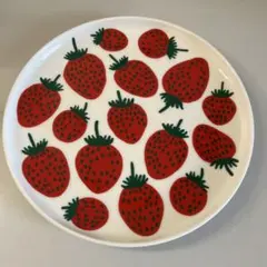 marimekko Oiva プレート Mansikka 20cmのサムネイル
