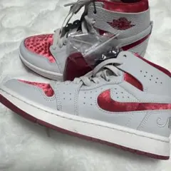 Item thumbnail for item a6927d9a-296a-40ea-ada5-52108e51c7f9