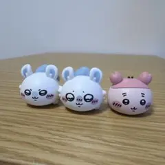 ちいかわパーク　 モモンガ 古本屋　まめまめフィギュア 3点セットのサムネイル