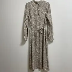 〈チャオパニック〉　花柄ロングワンピース