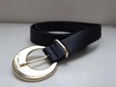 ブラック　ベルト ゴールド　バックル