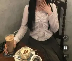ホルターネックドットパターンレイヤードTシャツ