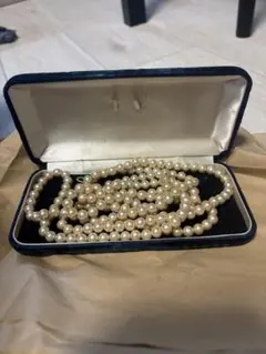 Item thumbnail for item ba76a67c-ba97-427a-aa84-3898f8d8da59