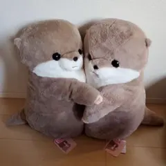 くったりカワウソの赤ちゃん　ハグハグ　 超超ウルトラBIG・T(特)　２種セット