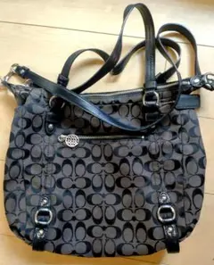 COACH モノグラム バッグ