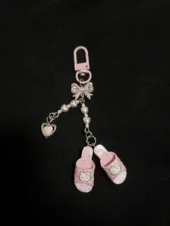 ハローキティ　キティちゃん　キルトシリーズ　シークレットキーホルダー　スリッパのサムネイル