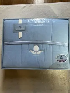 WEDGWOOD 洗える掛け布団 　合繊肌掛け布団　140cm×190cmのサムネイル