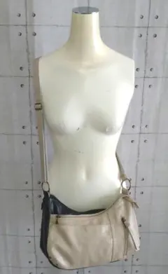 【Legato Largo】バイカラー フェイクレザー バナナショルダーバッグ