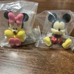 ディズニー　カプセルトイ　ミッキー ミニー　ガチャガチャ