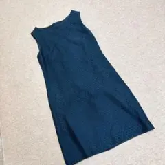 ネイビー ノースリーブ ドット柄 ワンピースのサムネイル