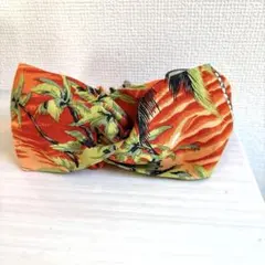 Item thumbnail for item b6ad34ec-e42f-451f-97bc-8eba58405e9d