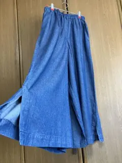 ニコアンド　デニムワイドパンツ　美品 春夏用　薄手デニムのサムネイル