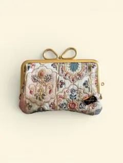 ハンドメイド品⭐︎刺繍入りがま口財布