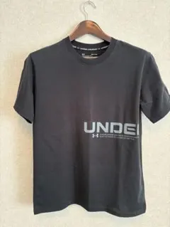 UNDER ARMOUR アンダーアーマー ビッグロゴ Tシャツ 黒
