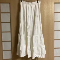 ホワイト フレアスカート ティアードデザイン