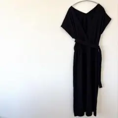 AULI ☆Vネックロングワンピースのサムネイル