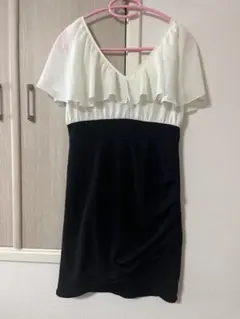 シフォンフリルVネックキャバドレス