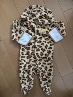 ヒョウ柄　レオパードフリースロンパース　60-70