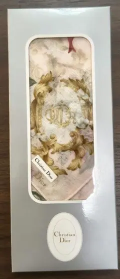【新品未使用】クリスチャンディオール ハンカチ 花柄のサムネイル