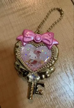 サンリオ　きらっとマジカルチャーム　ハローキティ