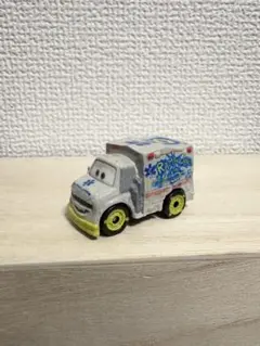 カーズ　ドクターダメージ　ミニミニカーズ　ミニレーサーズ　マテル