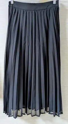 ブラック プリーツスカート 9号