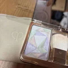 clé de peau BEAUTÉ フェイスカラー 17